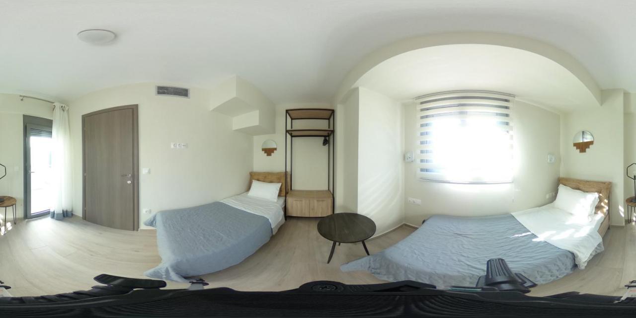 Hanioti Suite Maisonette In Front Of The Sea Exterior photo