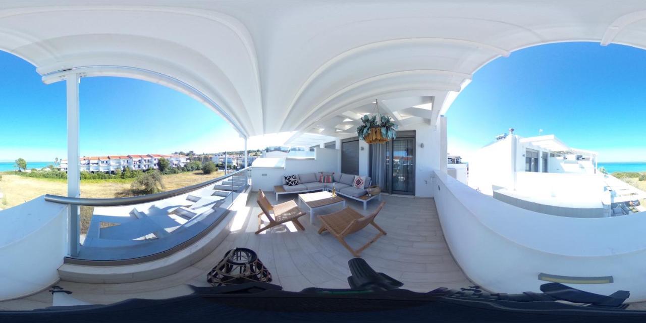 Hanioti Suite Maisonette In Front Of The Sea Exterior photo